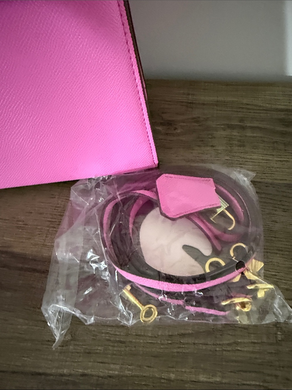 Pink Top-Handle Women’s Handbag with Gold Hardware - Picture 9 of 9
